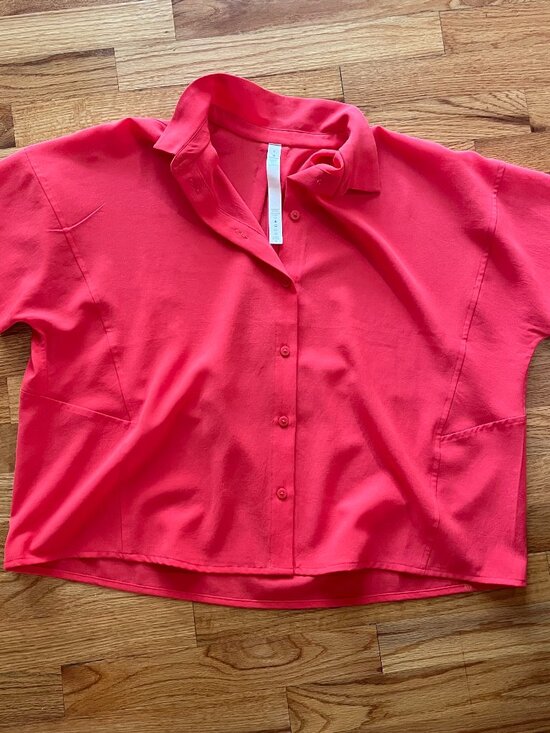 lululemon athletica Tops - Bright Lululemon Blouse | Barely Worn | Sz 8